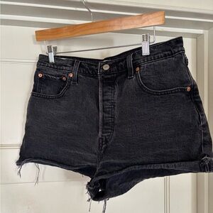 levi’s rib cage high waisted denim black shorts size 32